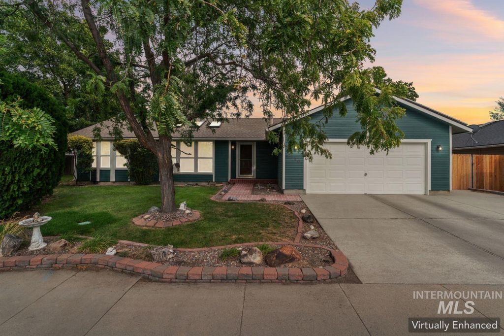 3720 N Tumbleweed Pl, Boise, ID 83713