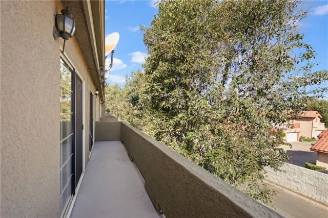 18347 Saticoy Street 37, Reseda, CA 91335