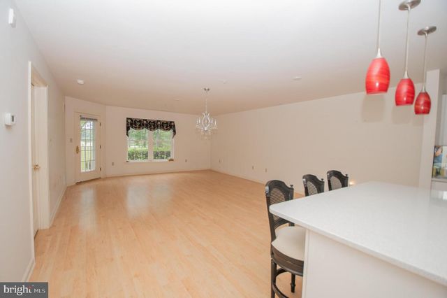 1101 S SCHUMAKER DR #007, Salisbury, MD 21804