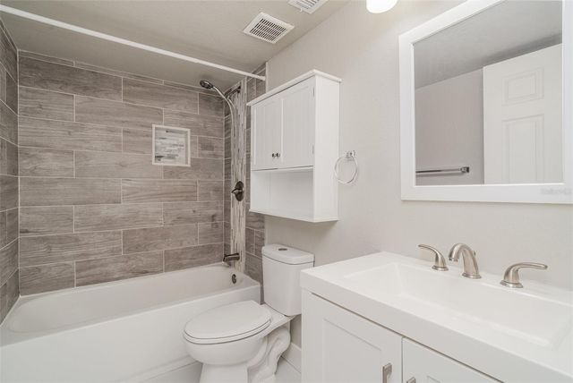25050 SANDHILL BOULEVARD A4, Punta Gorda, FL 33983