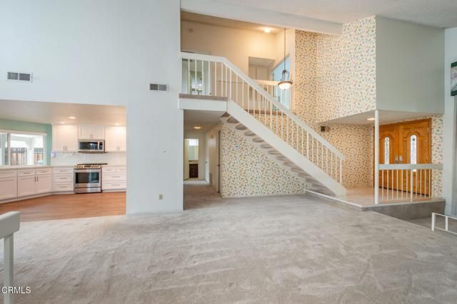 19931 Lanark Street, Winnetka (los Angeles), CA 91306