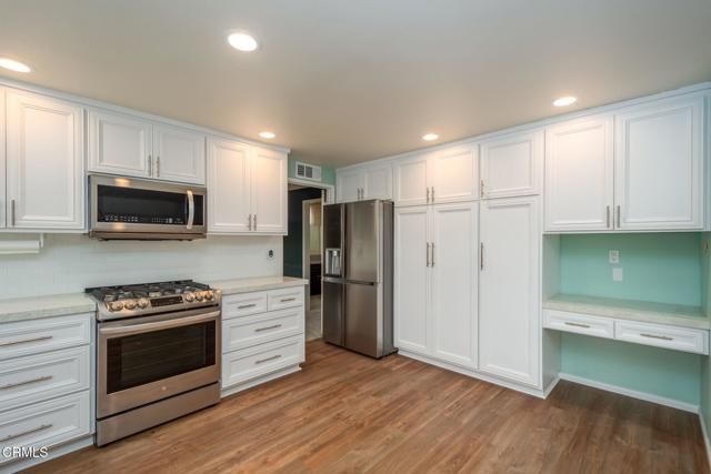 19931 Lanark Street, Winnetka (los Angeles), CA 91306