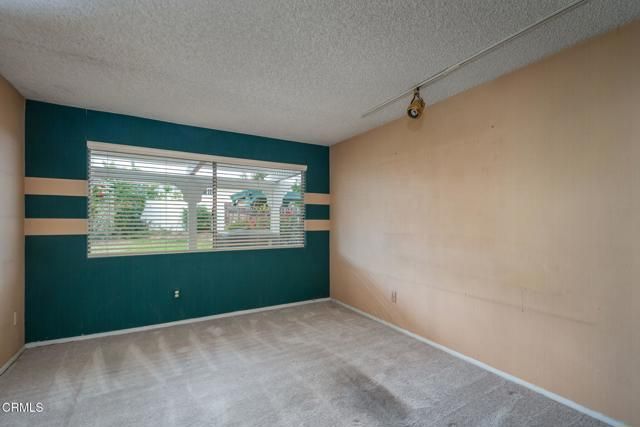 19931 Lanark Street, Winnetka (los Angeles), CA 91306