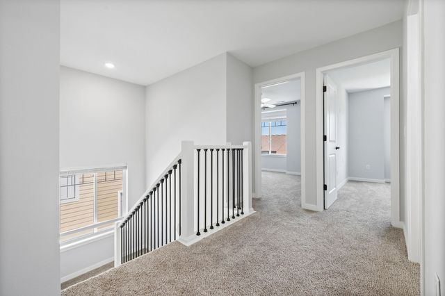 9150 Spring Crest Lane, West Des Moines, IA 50266