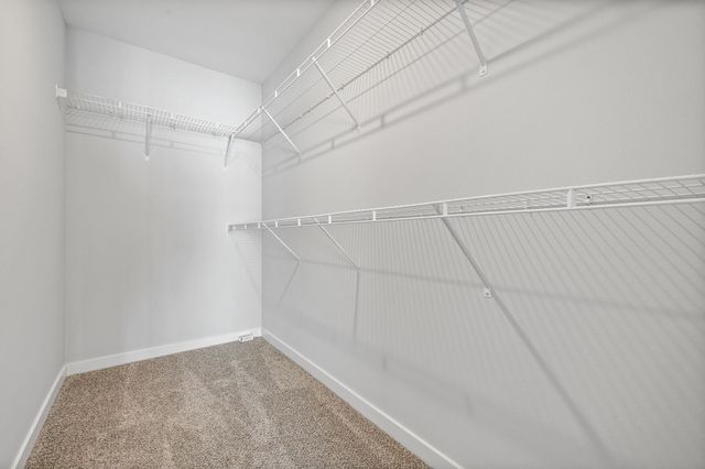 9150 Spring Crest Lane, West Des Moines, IA 50266