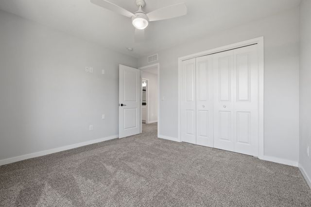 9150 Spring Crest Lane, West Des Moines, IA 50266