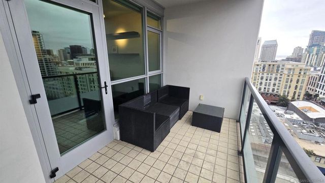 325 7th Ave 1301, San Diego, CA 92101