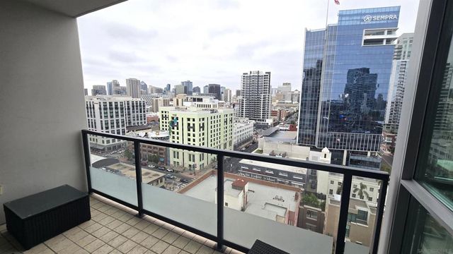325 7th Ave 1301, San Diego, CA 92101