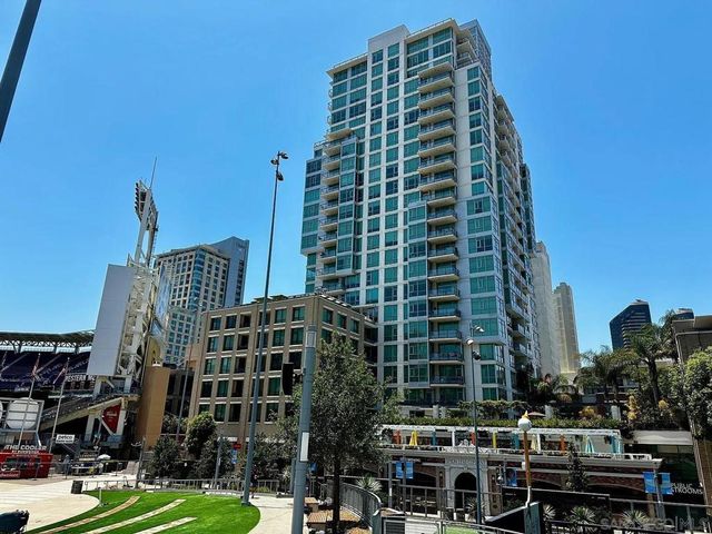 325 7th Ave 1301, San Diego, CA 92101