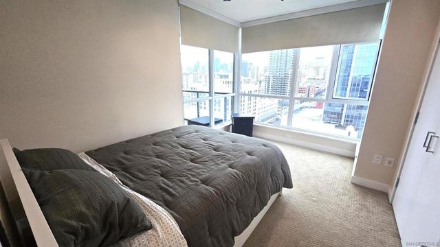 325 7th Ave 1301, San Diego, CA 92101