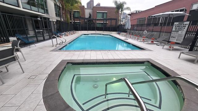 325 7th Ave 1301, San Diego, CA 92101