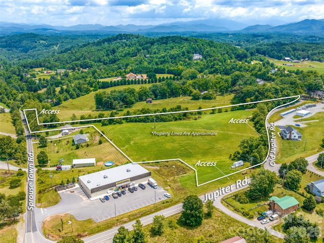 99999 Sprouse Town Road, Weaverville, NC 28787