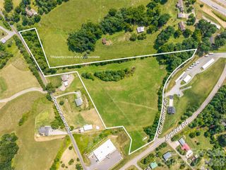 99999 Sprouse Town Road, Weaverville, NC 28787