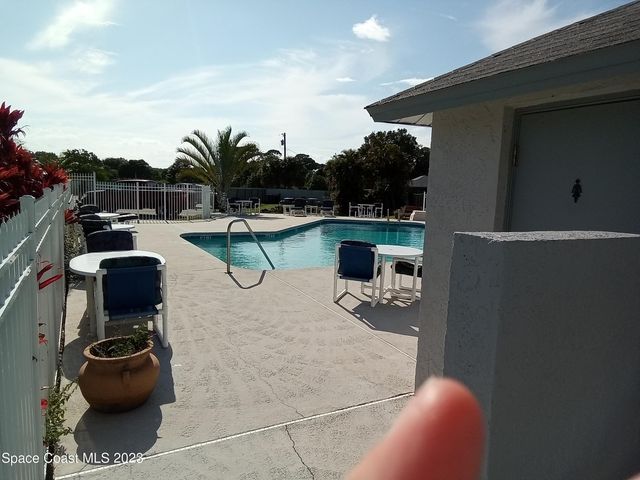 310 Sherwood Place, Merritt Island, FL 32953