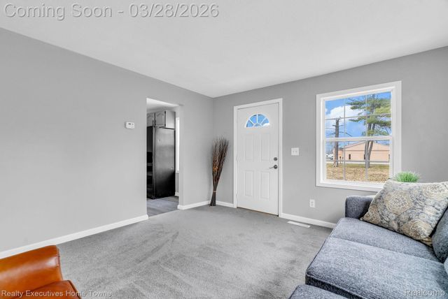 3981 Pine Grove Avenue, Fort Gratiot Charter Township, MI 48059