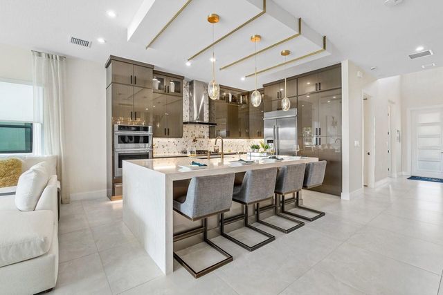 12668 SOLANA BAY Circle, Palm Beach Gardens, FL 33412