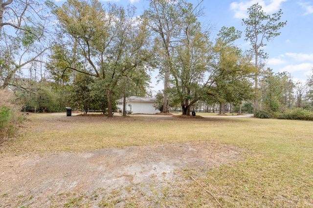 22 Flowers Street, Yemassee, SC 29945