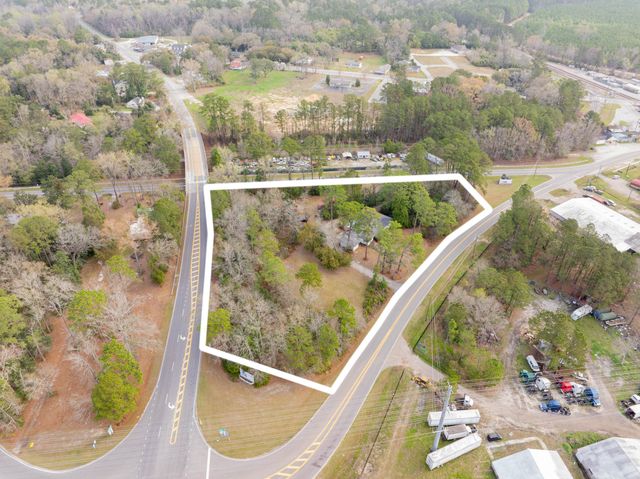 22 Flowers Street, Yemassee, SC 29945