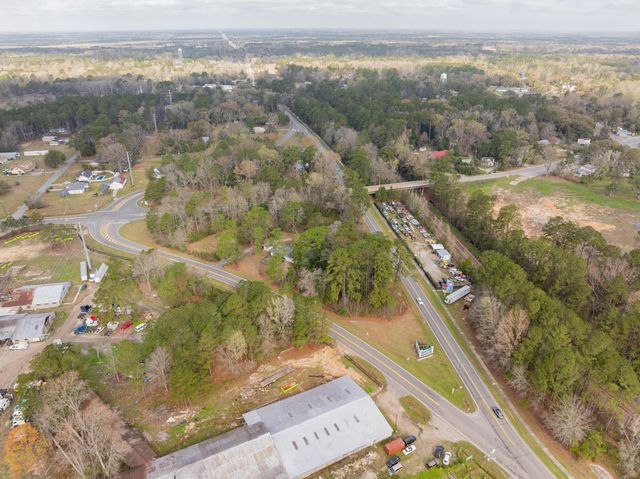 22 Flowers Street, Yemassee, SC 29945