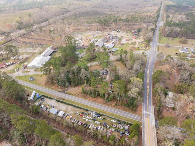 22 Flowers Street, Yemassee, SC 29945