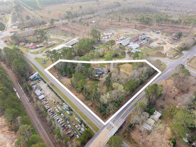 22 Flowers Street, Yemassee, SC 29945