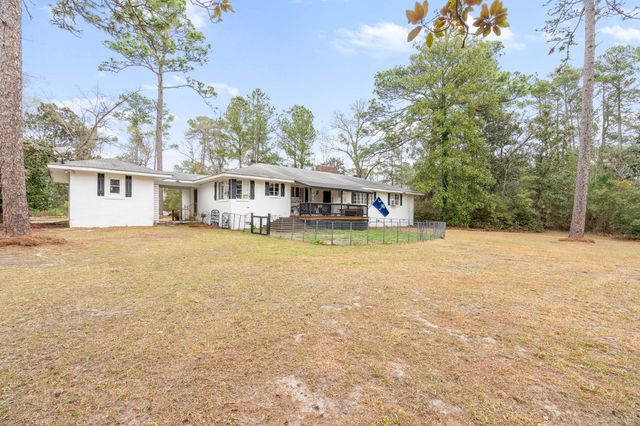 22 Flowers Street, Yemassee, SC 29945
