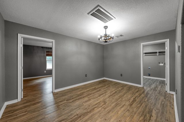 11509 Fm-2432, Willis, TX 77378