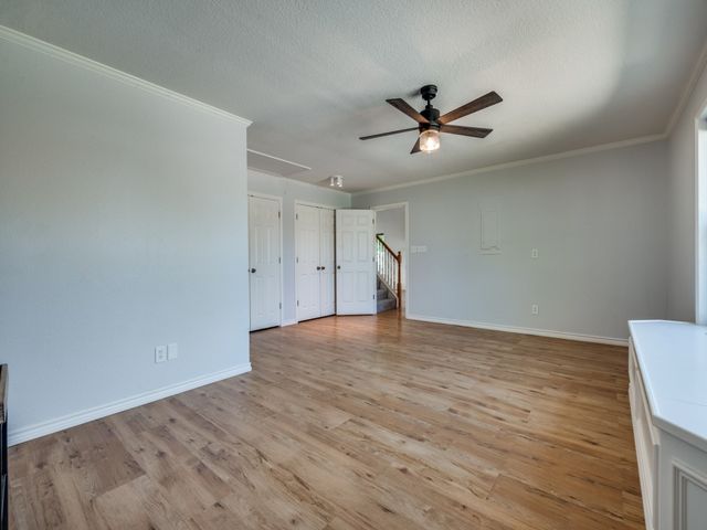 401 N Sierra Trail, Pilot Point, TX 76258