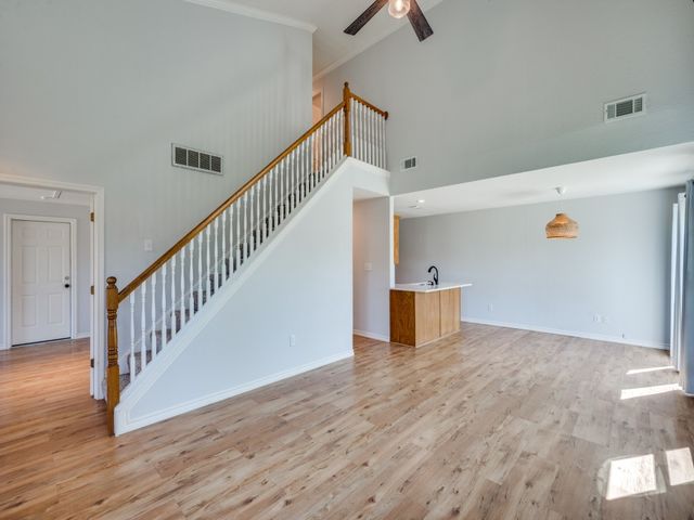 401 N Sierra Trail, Pilot Point, TX 76258