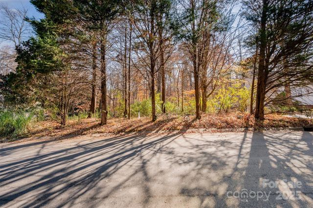 11206 Mallard Crossing Drive, Charlotte, NC 28262