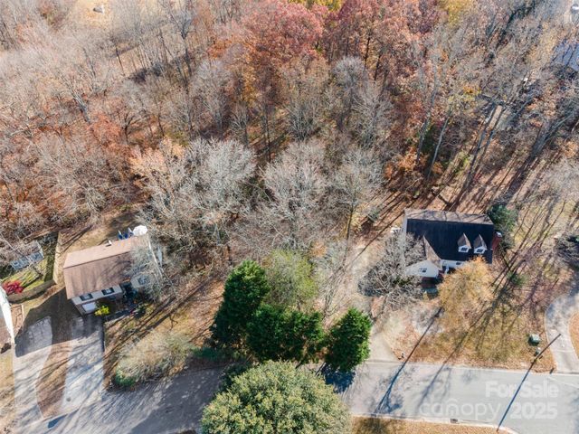11206 Mallard Crossing Drive, Charlotte, NC 28262