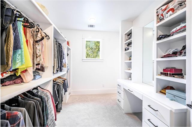 618 W 25th Street, Houston, TX 77008
