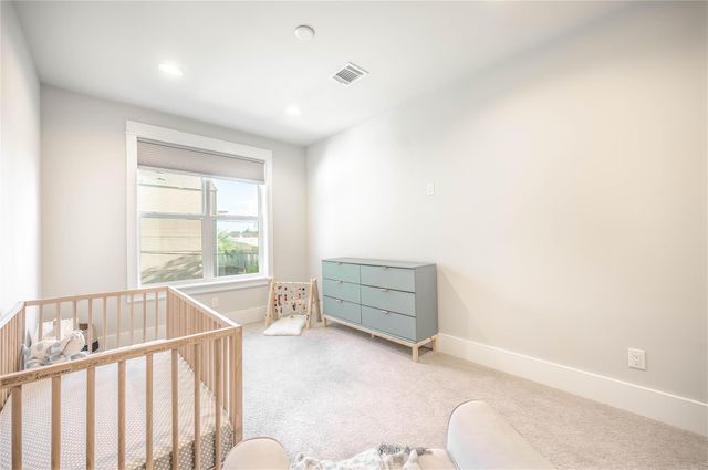 618 W 25th Street, Houston, TX 77008