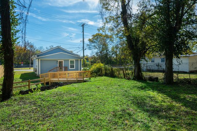 885 Granada Ave, Nashville, TN 37206