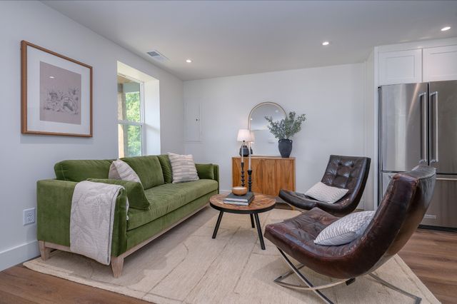 885 Granada Ave, Nashville, TN 37206