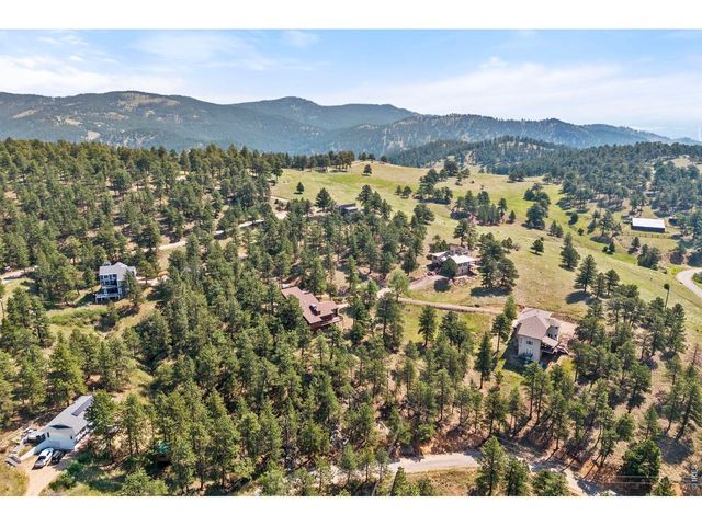 402 Broken Fence Rd, Boulder, CO 80302