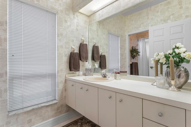 16333 BIRKDALE DRIVE, Odessa, FL 33556