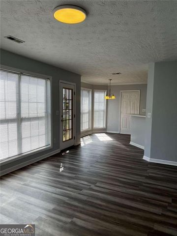 500 Kings Place, Riverdale, GA 30296