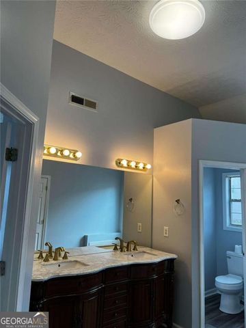 500 Kings Place, Riverdale, GA 30296