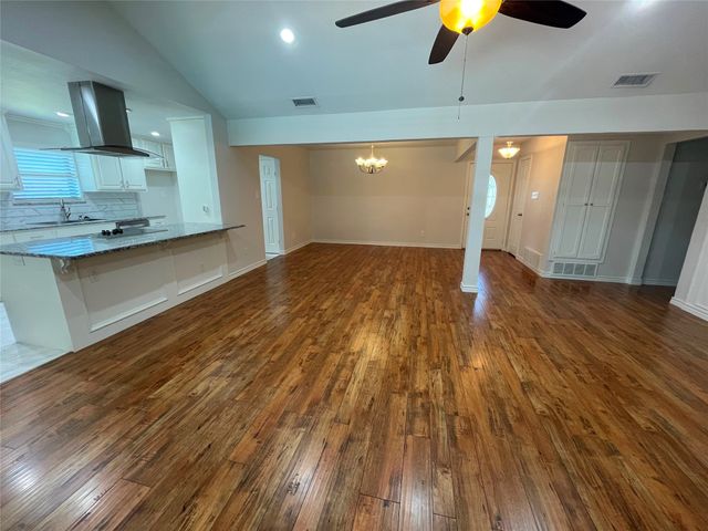 3908 Chestnut Street, Fort Worth, TX 76137