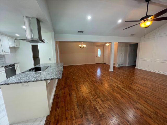 3908 Chestnut Street, Fort Worth, TX 76137