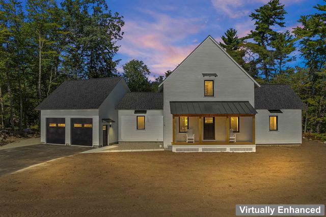 18 Woodland Grove Road, Conway, NH 03818