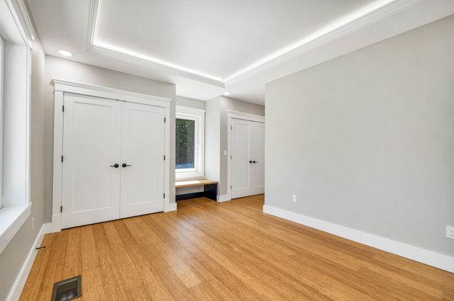 18 Woodland Grove Road, Conway, NH 03818