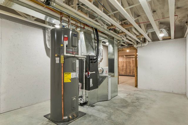 18 Woodland Grove Road, Conway, NH 03818