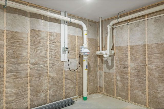 18 Woodland Grove Road, Conway, NH 03818