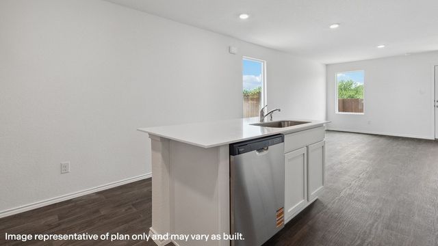 1805 Teton River Drive, Blue Ridge, TX 75424