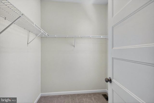 925 MARINA CT, West Chester, PA 19382