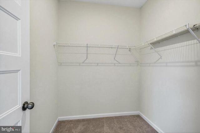 925 MARINA CT, West Chester, PA 19382