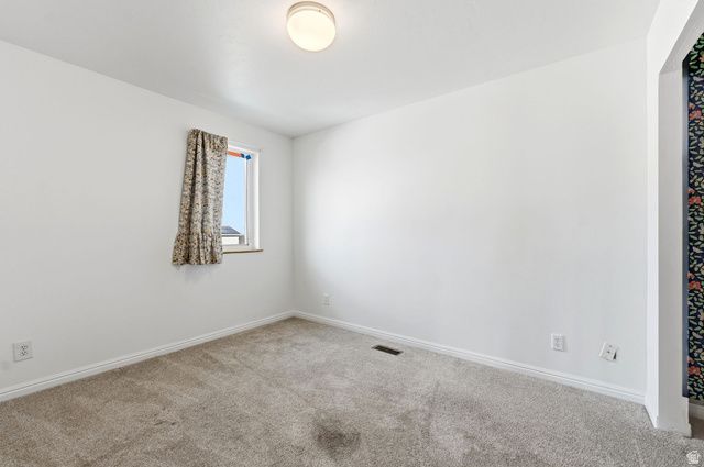 12495 S 3240 W, Riverton, UT 84065