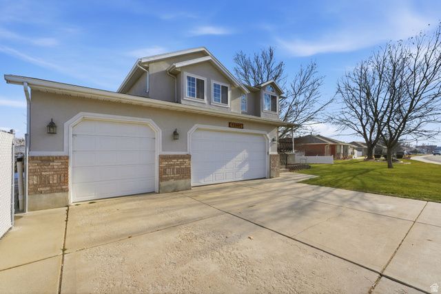 12495 S 3240 W, Riverton, UT 84065